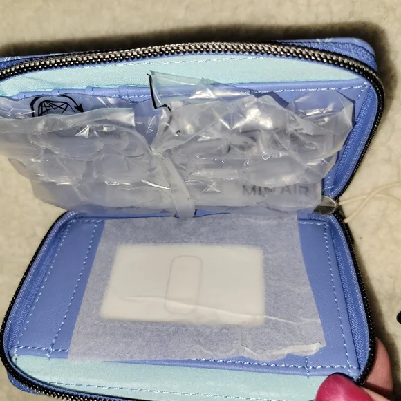 NWT Lilo & StitchLoungefly Disney Stitch Scrump Butterfly Mini Zipper Wallet - Picture 4 of 5